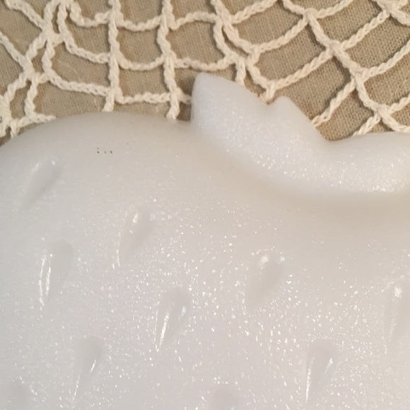 Strawberry Shaped Milk Glass Dishes Set Of 2 - Picture 9 of 9